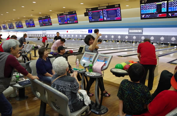 市民大会・第18回ボウリング競技の大会の様子3